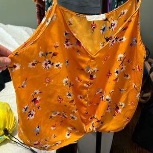 Lush Devon knot front top